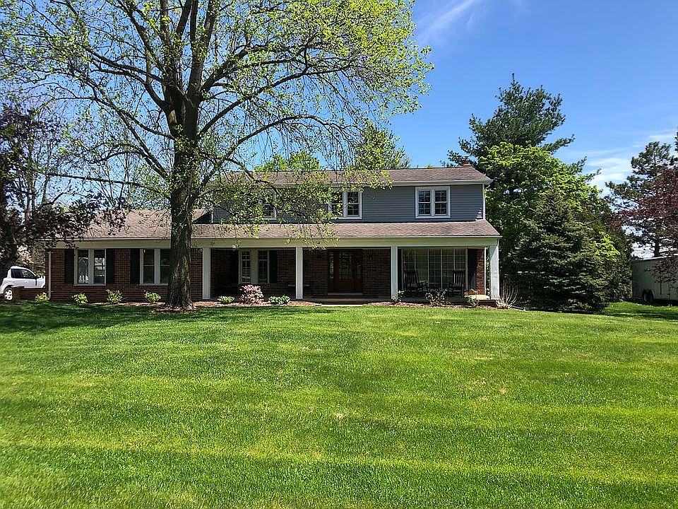 1st image of 60836 Miriam Dr