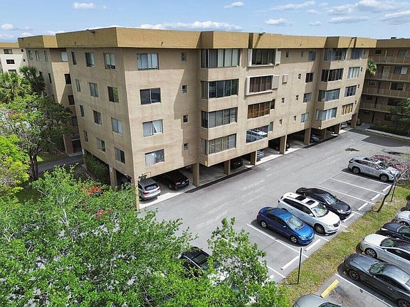2nd image of 8030 Hampton Boulevard #404