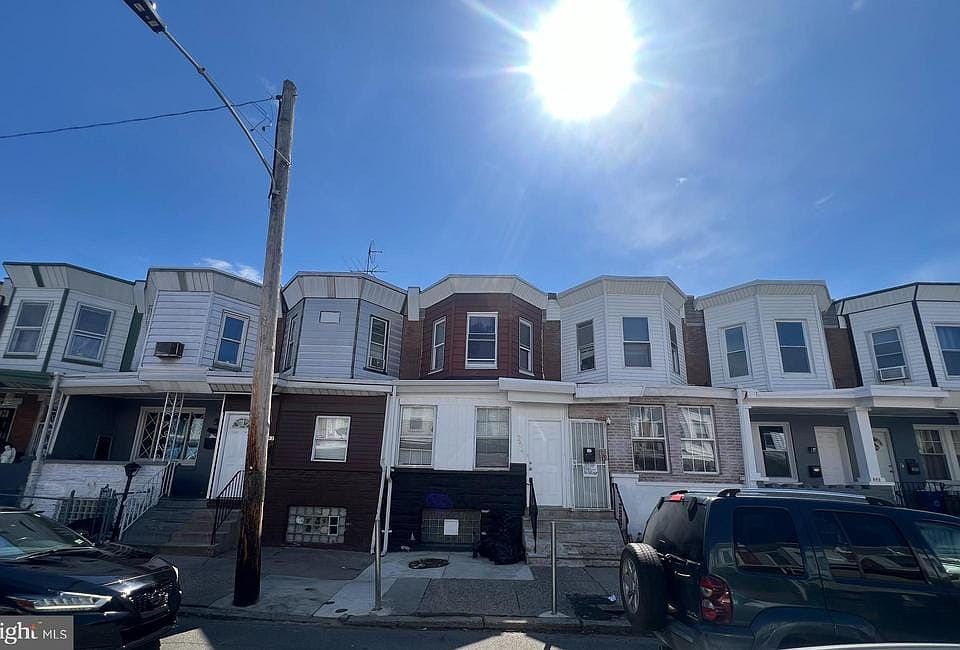 1st image of 254 W Sheldon St