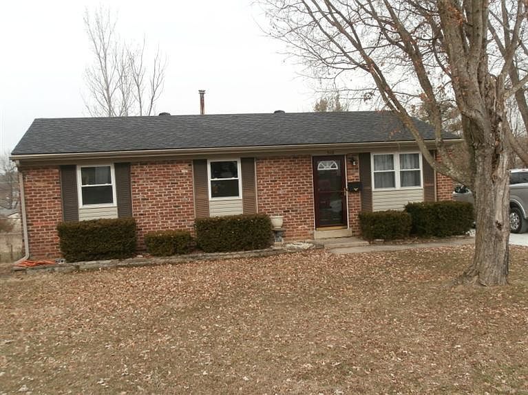 1st image of 308 Birch Dr