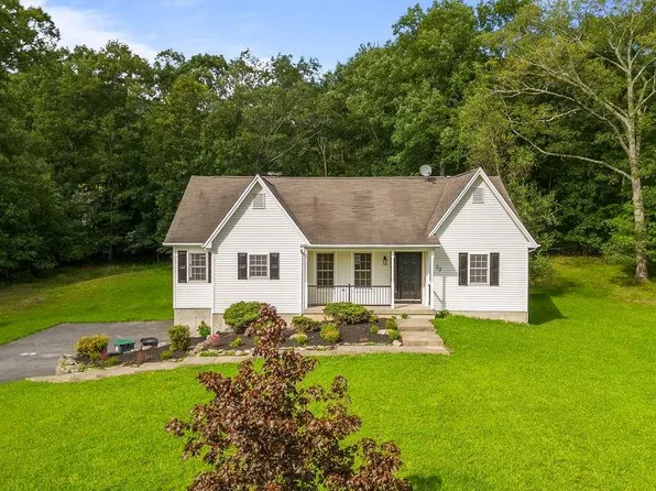 23 Country Hollow, Highland Mills, NY 10930