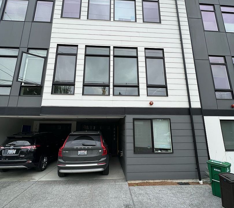 1st image of 18448 10th Ave NE