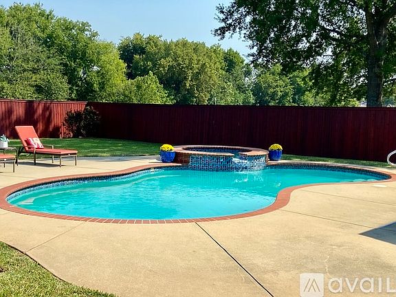 2nd image of 2424 Churchill Dr