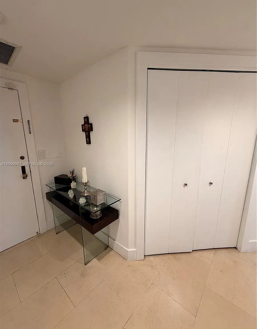 Key Colony No 2 Condo — Photo 3