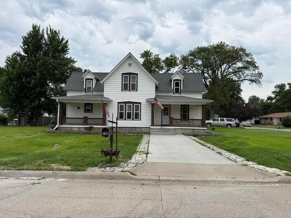 790 E Nebraska St, David City, NE 68632