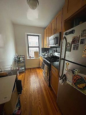 3rd image of 353 E 53rd St APT 4E