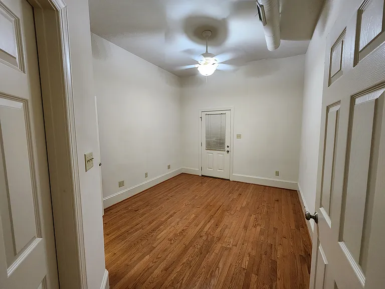 1603 W Cary St #A — Photo 6