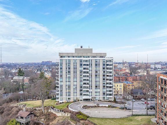2nd image of 2401 Ingleside Ave Unit 4A