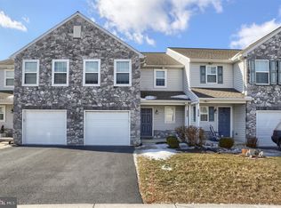 252 S Village Cir, Palmyra, PA 17078