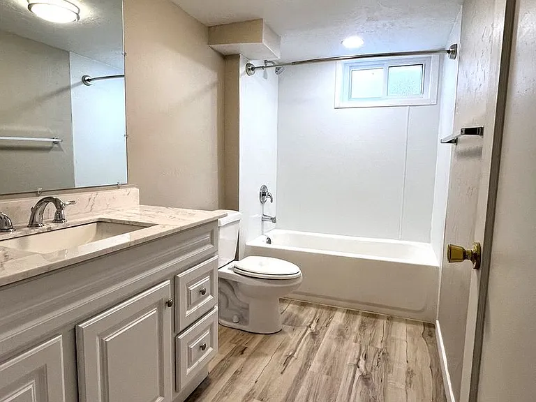 Cleveland Duplex — Photo 13