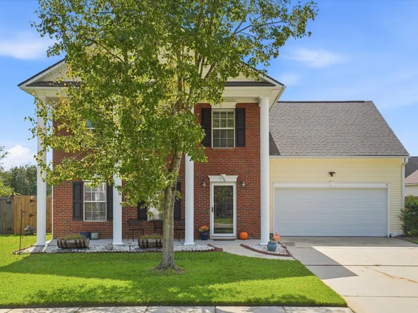 300 Dunning Rd, Summerville, SC 29486