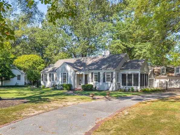 3922 Walnut Grove Rd, Memphis, TN 38111