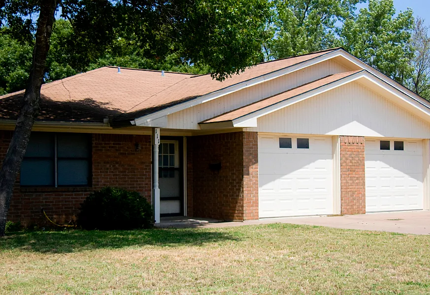Building Photo - 111 Briarwood
