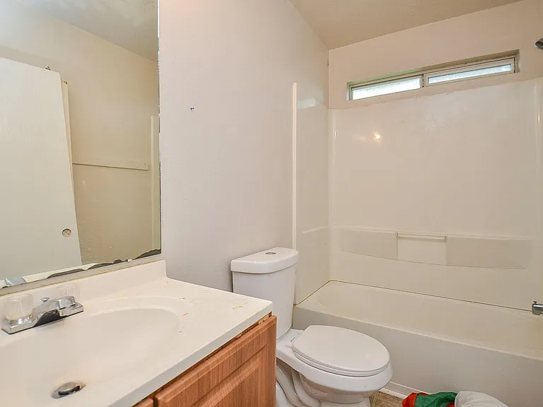 20726 Hardwick Oaks Dr — Photo 14