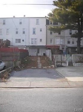 2nd image of 237 N Jordan St
