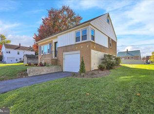 109 Elkins Ave, Shillington, PA 19607