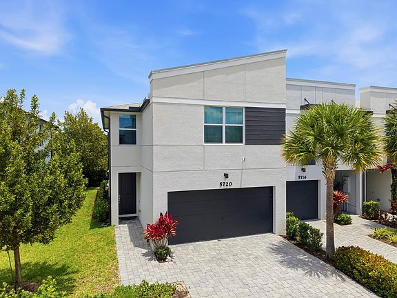 2nd image of 5720 Mentmore Drive