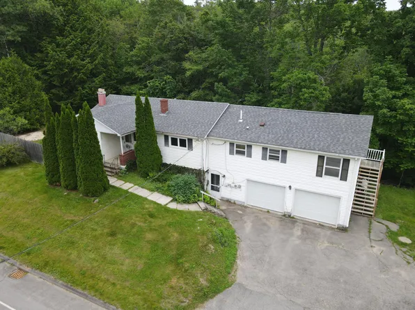 667 Kennebec Road, Hampden, ME 04444