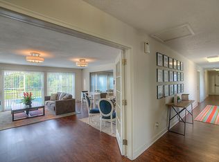 Strawbridge Green, Indianapolis, IN 46237