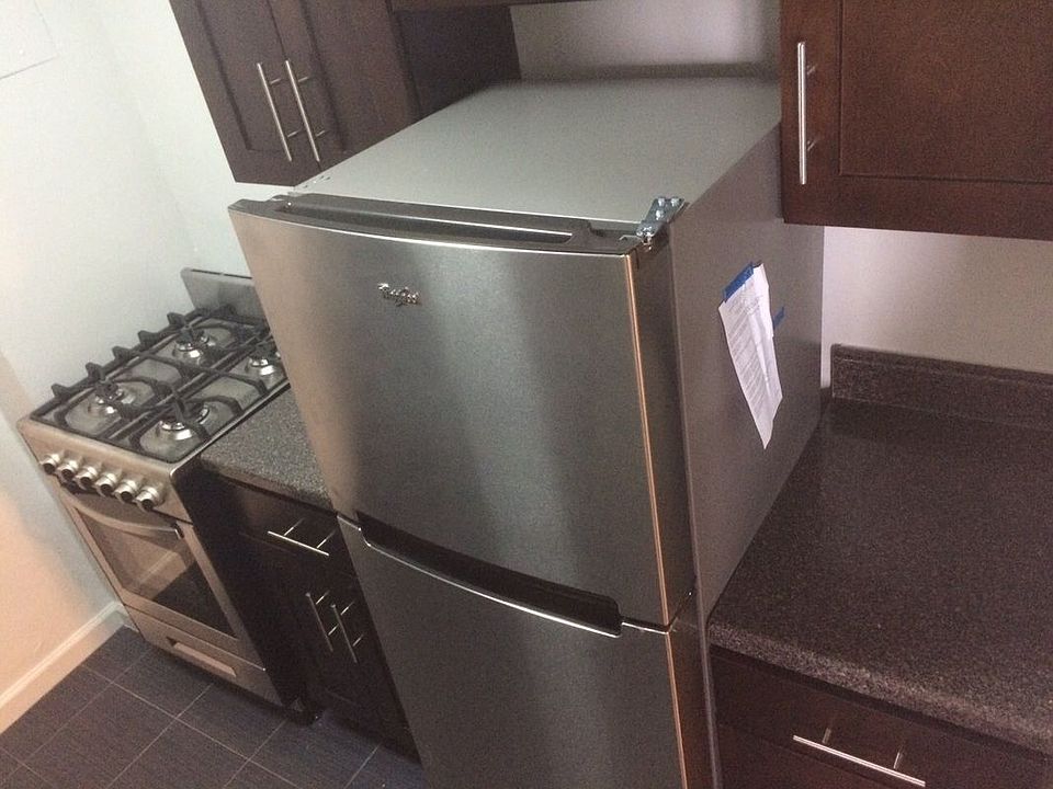 1st image of 1700 Bedford Ave APT 21R