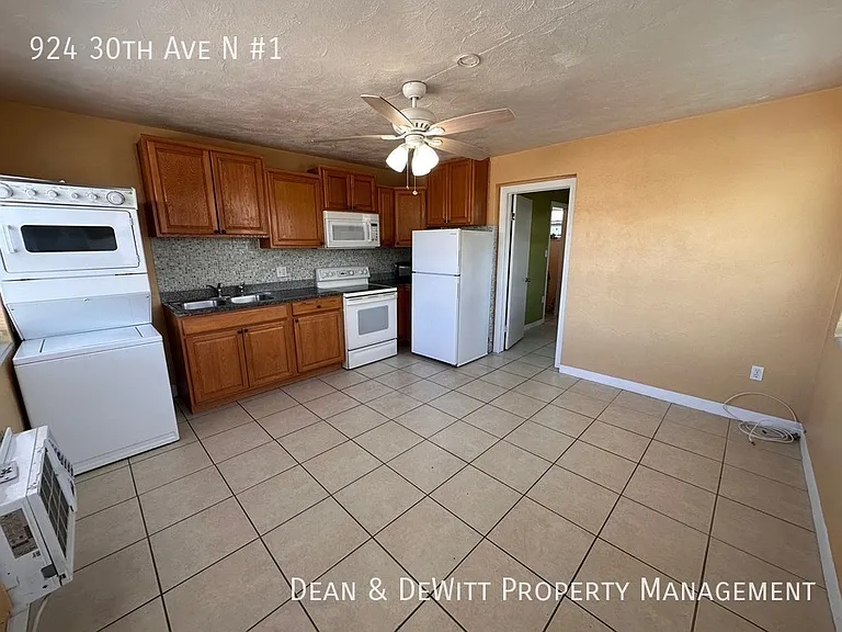 924 30th Ave N #1 — Photo 7