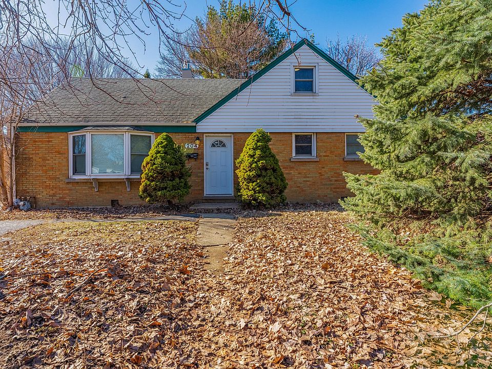 1st image of 204 S Roy Ave