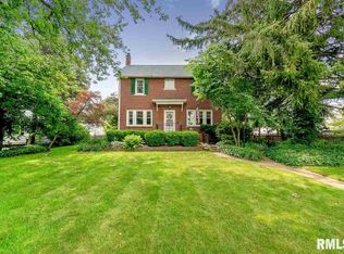 2944 11th Ave, Moline, IL