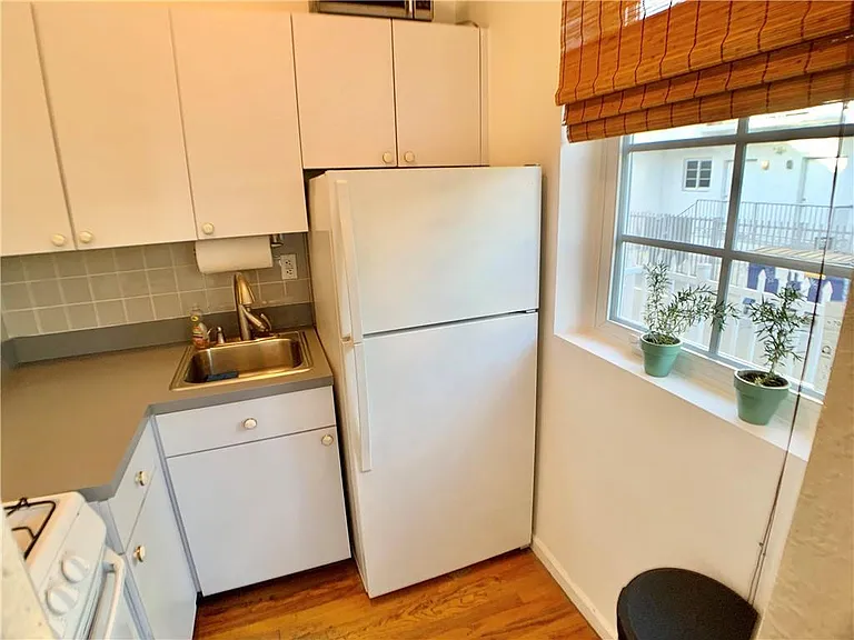 732 Euclid Ave #9 — Photo 18