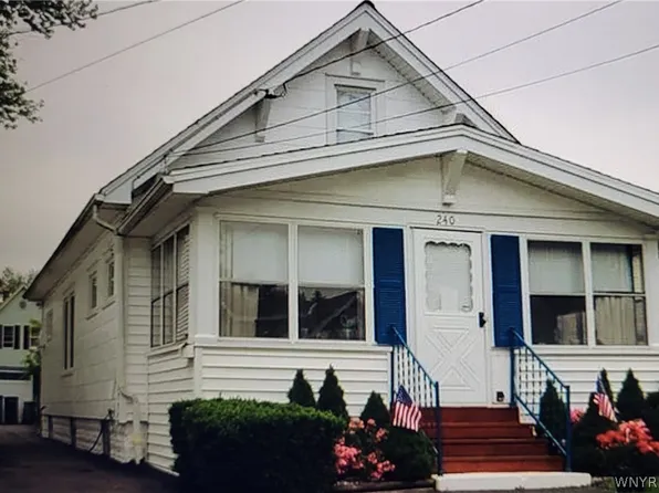 240 78th St, Niagara Falls, NY 14304