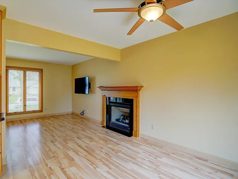 5117 Hackney Way — Photo 6