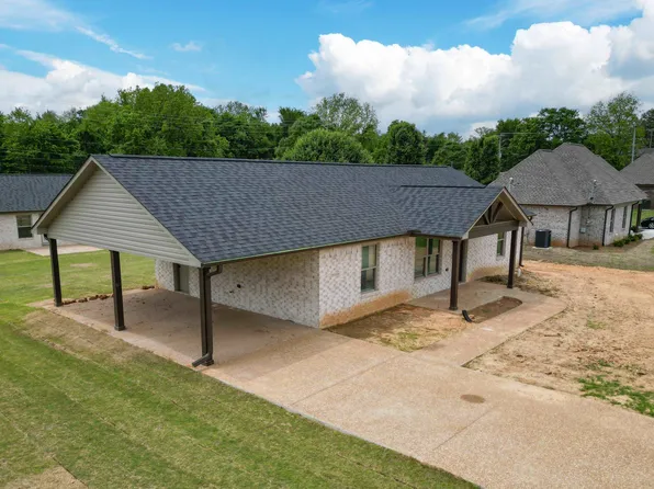 7 Harris Dr, Brownsville, TN 38012