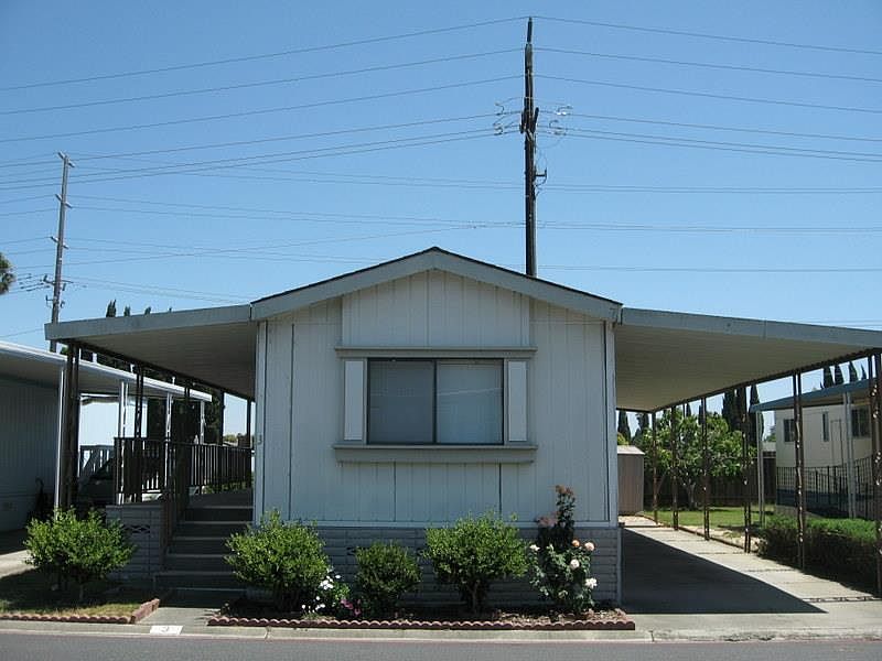 1st image of 555 Umbarger Rd Spc 3