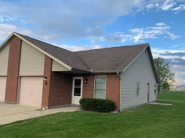 1194 Rees Dr, Sidney, OH 45365