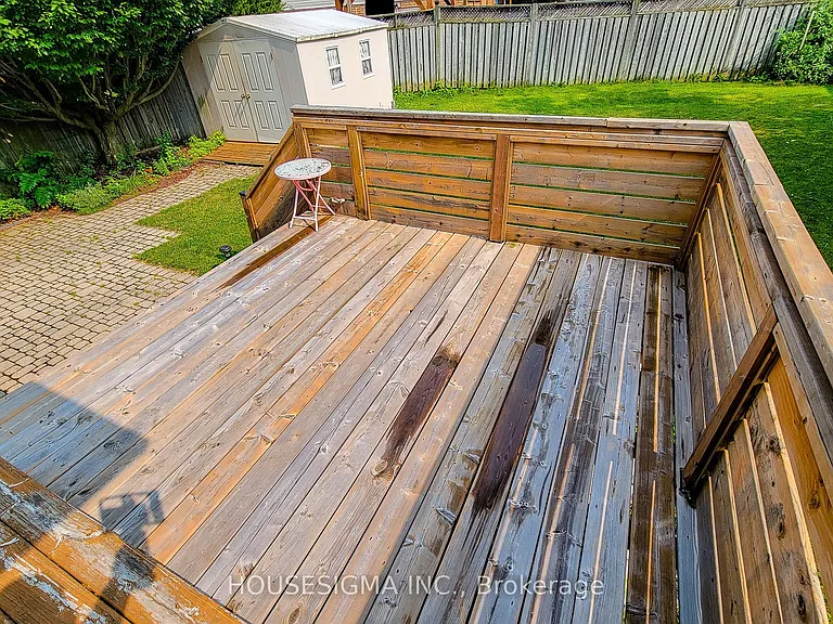 4 Treeview Ct — Photo 39