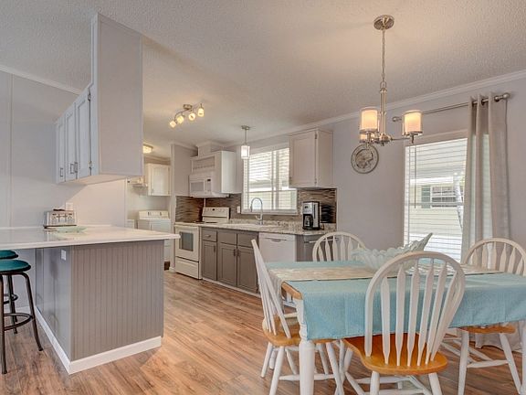 5th image of 651 SW 117th Way #8-21-PL