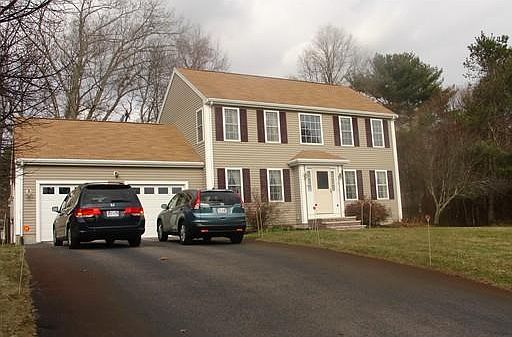 1st image of 19 Kerri Ln
