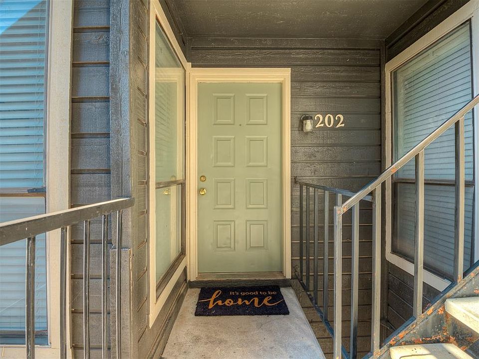 1st image of 11520 N May Ave #C202