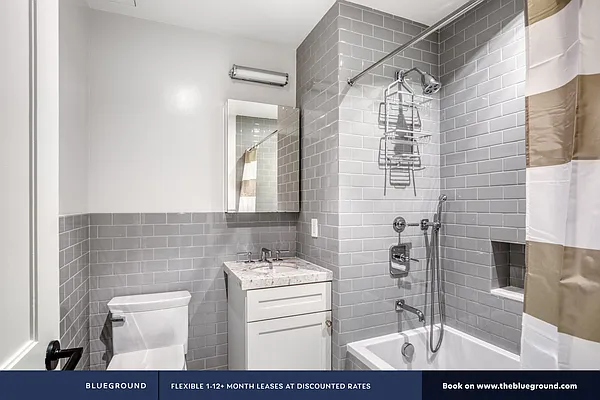 Rented by The Blueground | media 50