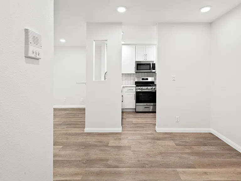10376 Almayo Ave — Photo 58