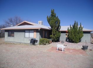 899 Via Savalza, Rio Rico, AZ 85648