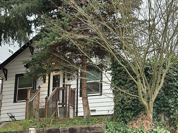 2nd image of 3412 Nassau St