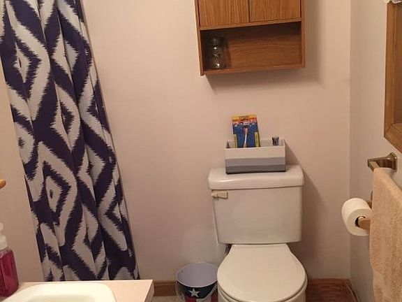 3rd image of 45725 Shady Cedar Ln