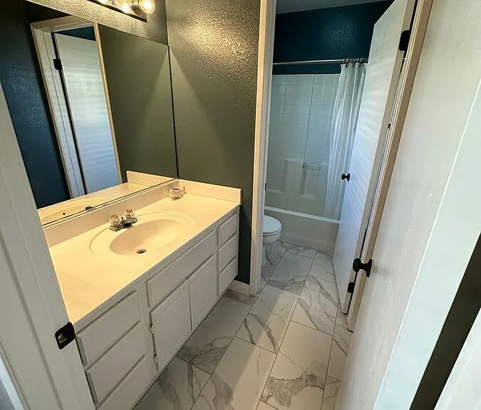 1165 Latigo Cv #3 — Photo 24