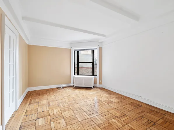 41 West 82nd Street image 7 of 16