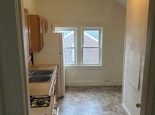 429 E 5th St, Monroe, MI 48161