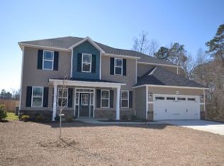 2046 Heathcote Dr, Fayetteville, NC 28314