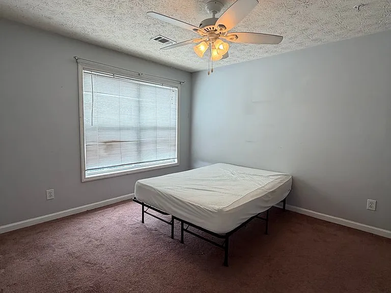 1114 S College St #1201 — Photo 15