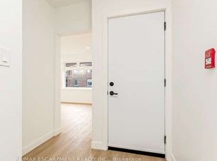 127 Victoria Ave S #11, Hamilton, ON L8N 2S9