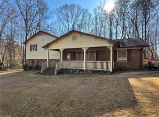 219 Sunset Cir, Mocksville, NC 27028