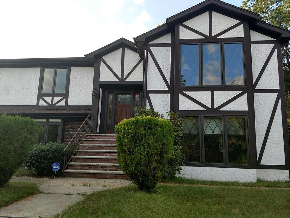1st image of 49 Park St